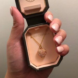 Juicy Couture Heart Necklace - Pink Gold